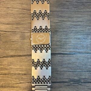 Chico’s quartz chain-link stretch watch (fashion bangle style, 2000s–2010’s